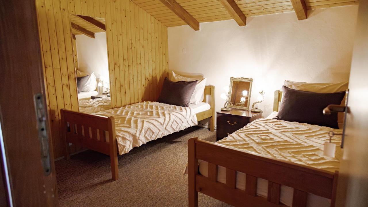 Апартаменты Scardona Rustica, Bed & Breakfast With Jacuzzi, Bbq And Free Parking In Skradin, Krka Экстерьер фото